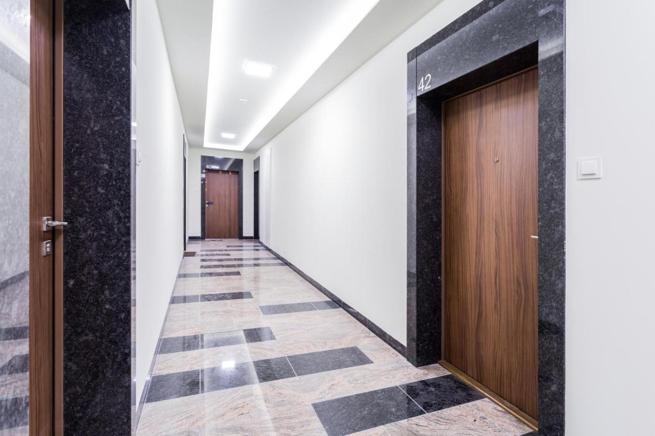Resinest Apartamenty Jurowiecka J17 Białystok Exterior foto